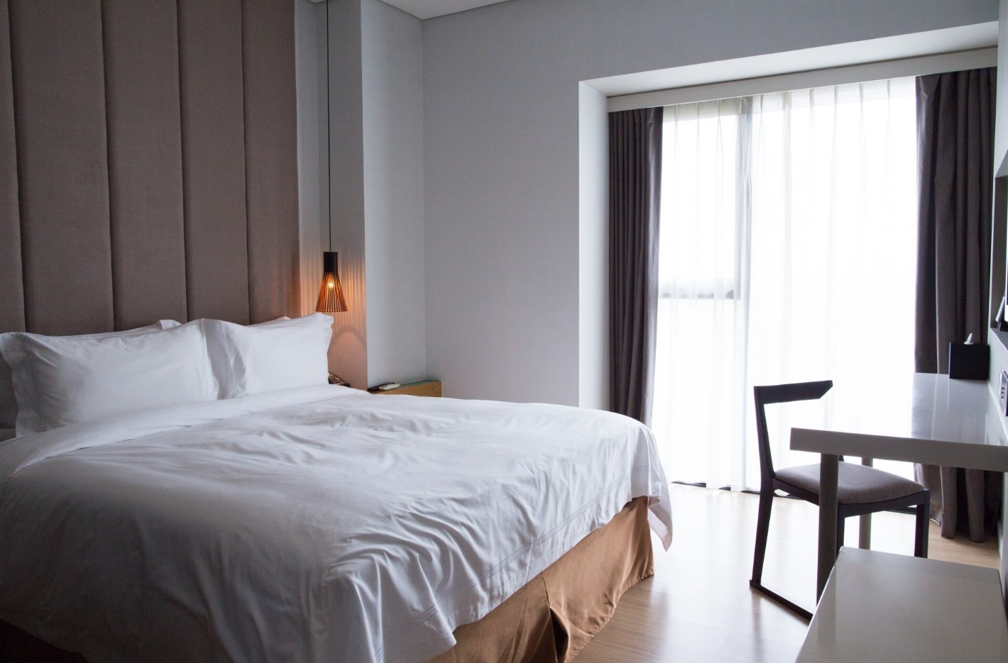 elegant-room